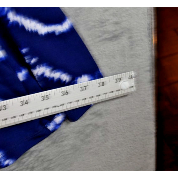 Dressbarn Navy Tie-Dye A-Line Skirt Size 2X Flowy Stretch Pull-On - Picture 4 of 4